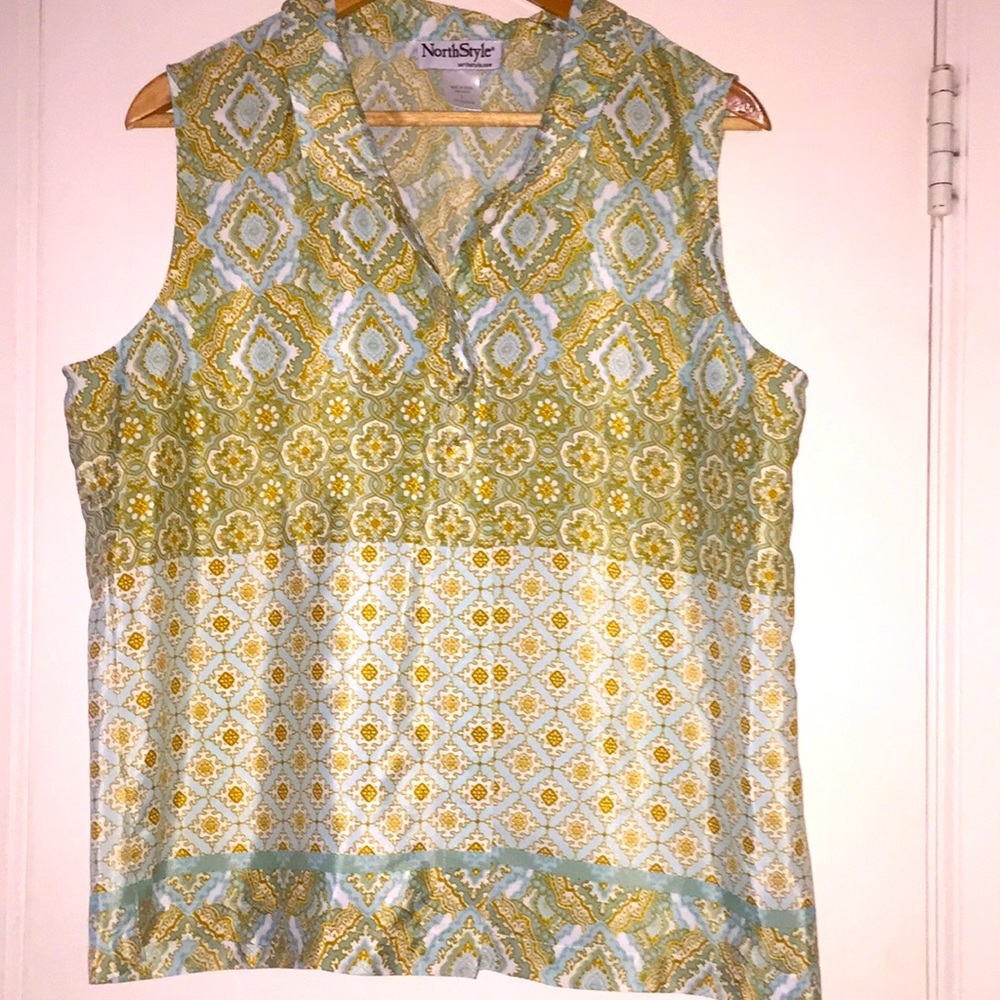 North Style Tank Shirt
